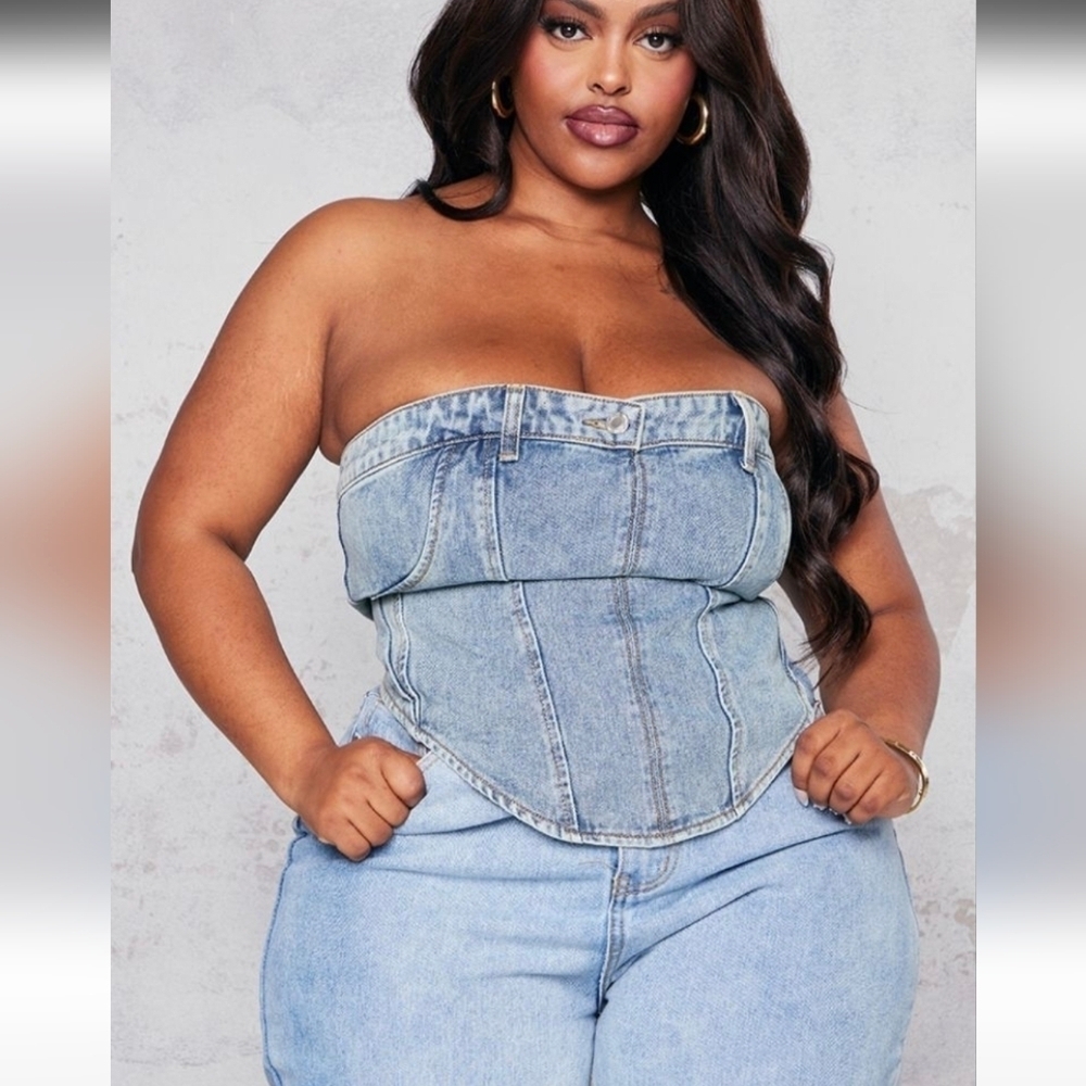PrettyLittleThing Plus Blue Light Wash Denim Corset